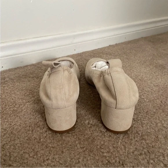 👠Everlane The Day Heels